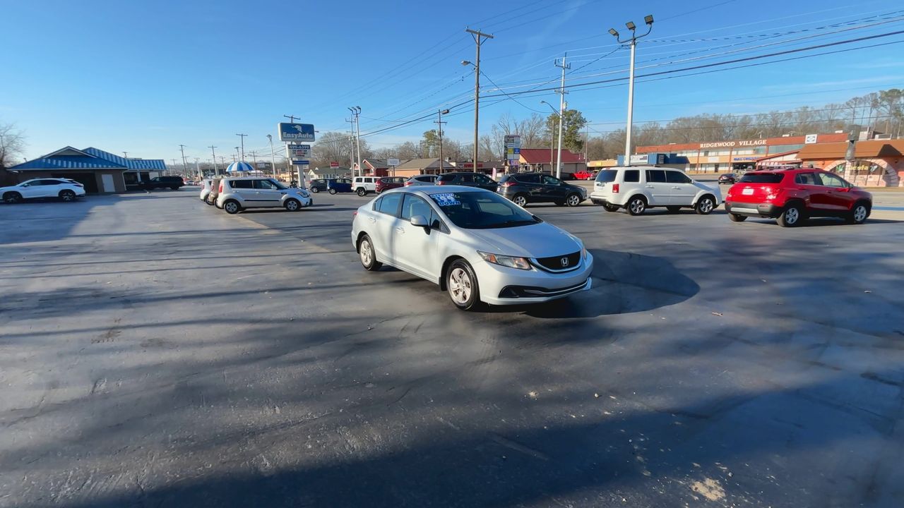 2013 Honda Civic LX photo 2