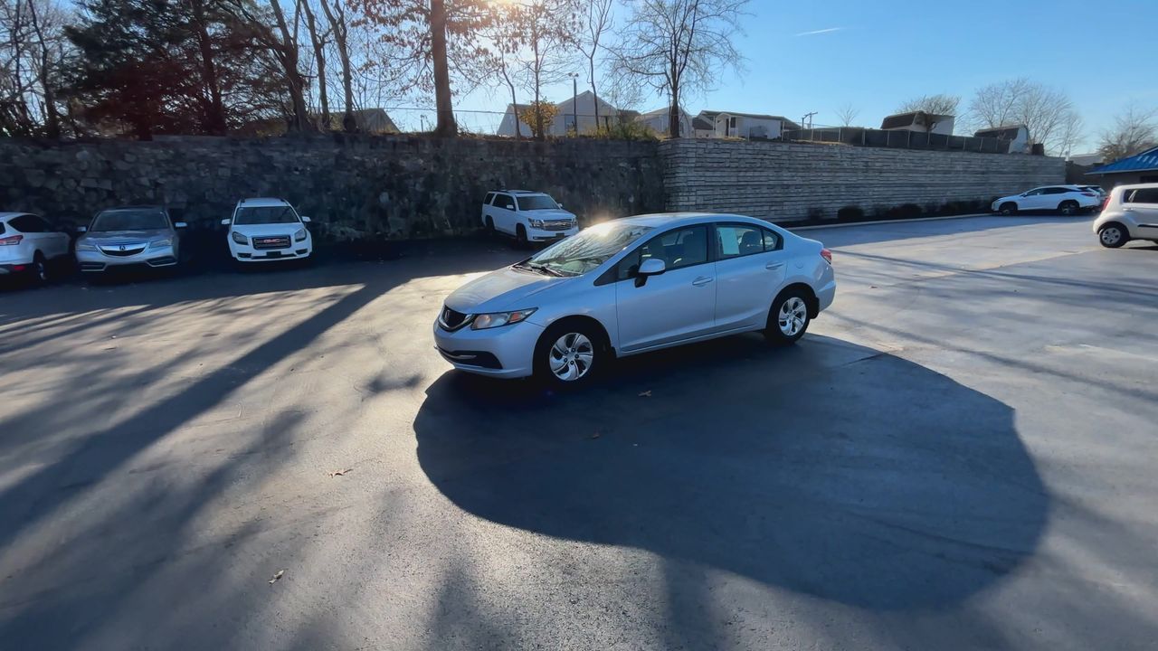 2013 Honda Civic LX photo 4