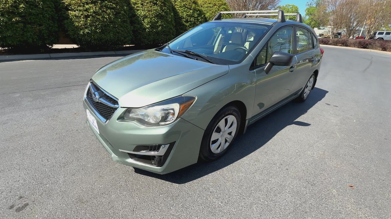 2015 Subaru Impreza 2.0i photo 4