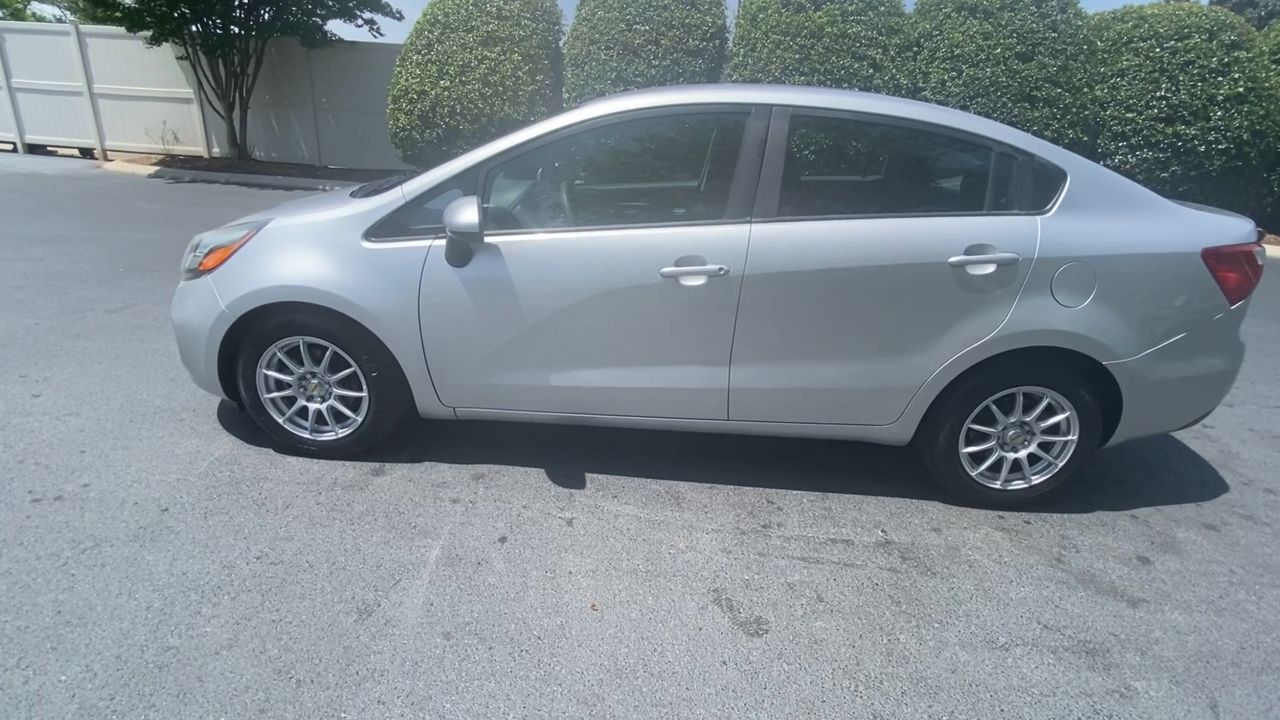 2015 Kia Rio LX photo 3