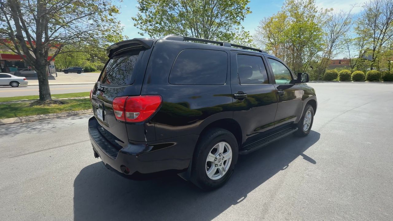 2012 Toyota Sequoia SR5 photo 8