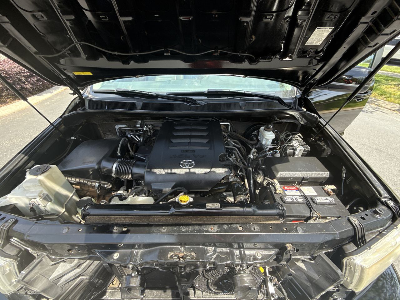 2012 Toyota Sequoia SR5 photo 11