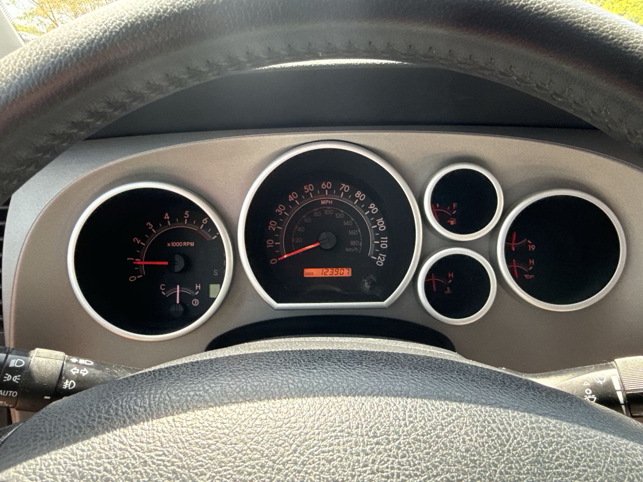 2012 Toyota Sequoia SR5 photo 16