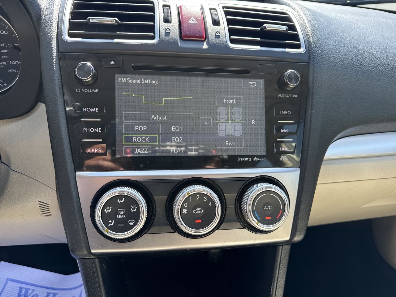 2015 Subaru Impreza 2.0i photo 15