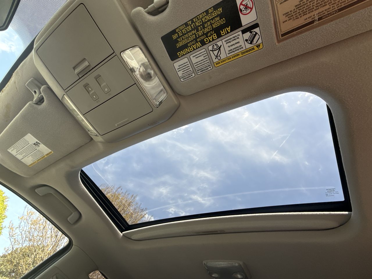 2012 Toyota Sequoia SR5 photo 18