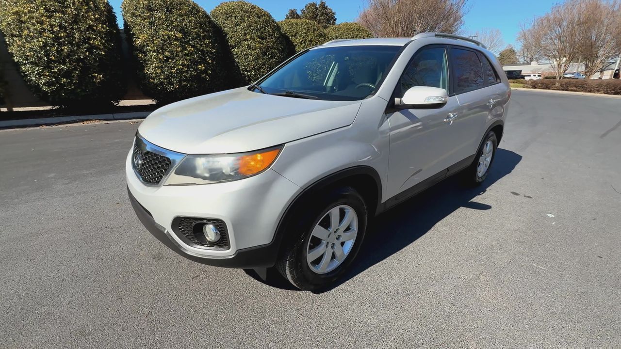 2012 Kia Sorento LX photo 4