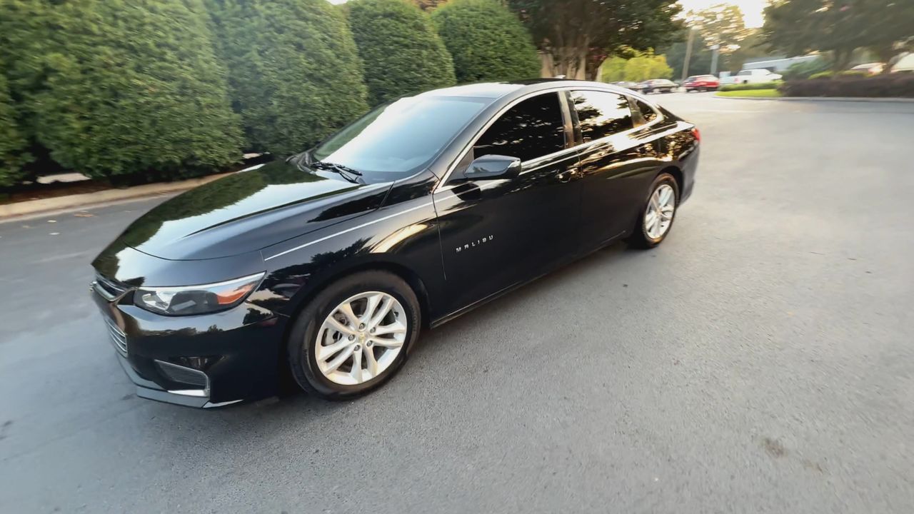 2018 Chevrolet Malibu 1LT photo 4