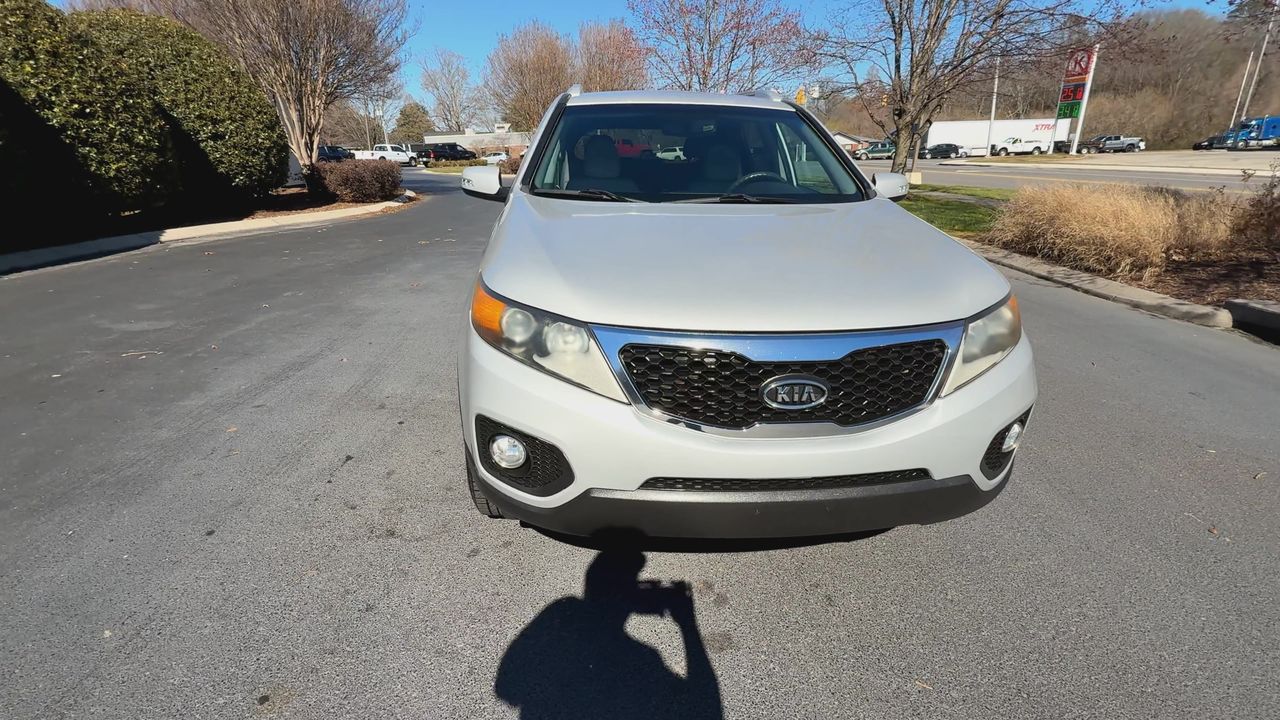 2012 Kia Sorento LX photo 3