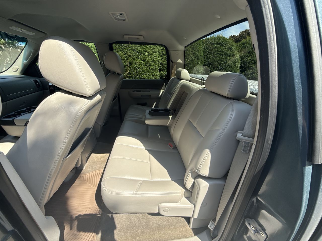2012 Gmc Sierra SLE photo 18