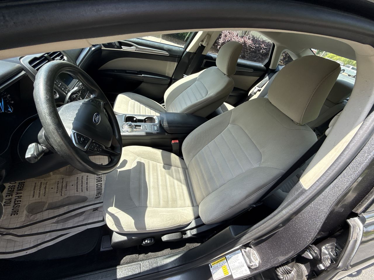 2017 Ford Fusion S photo 13