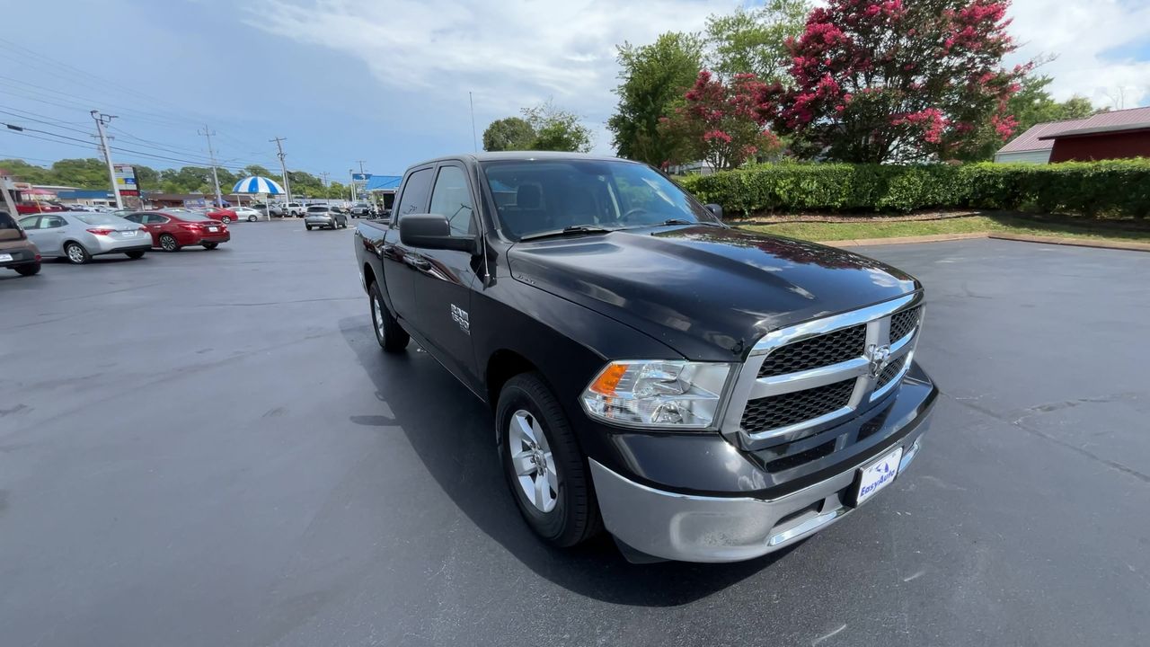 2021 Ram 1500 Classic SLT photo 2