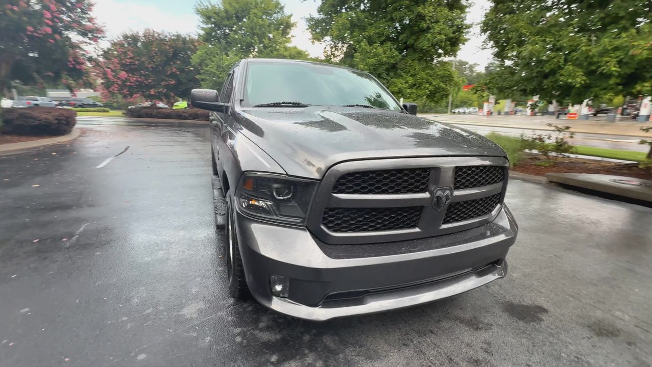 2016 Ram 1500 Express photo 3