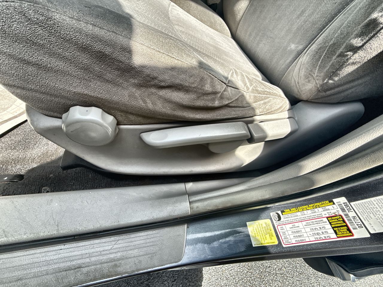 2012 Toyota Highlander Base Hybrid photo 13