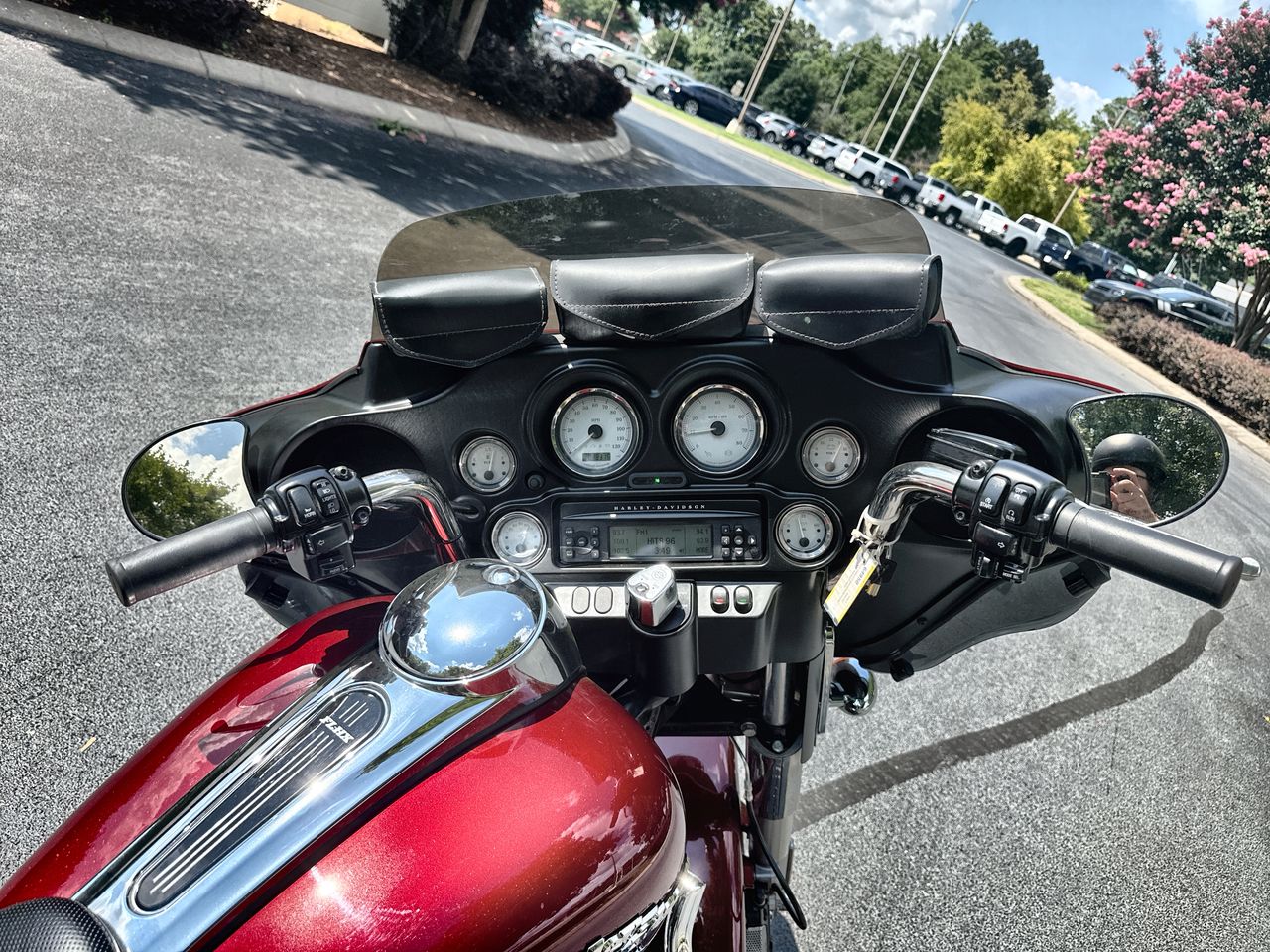 2010 Harley Davidson Street Glide FLHX photo 2