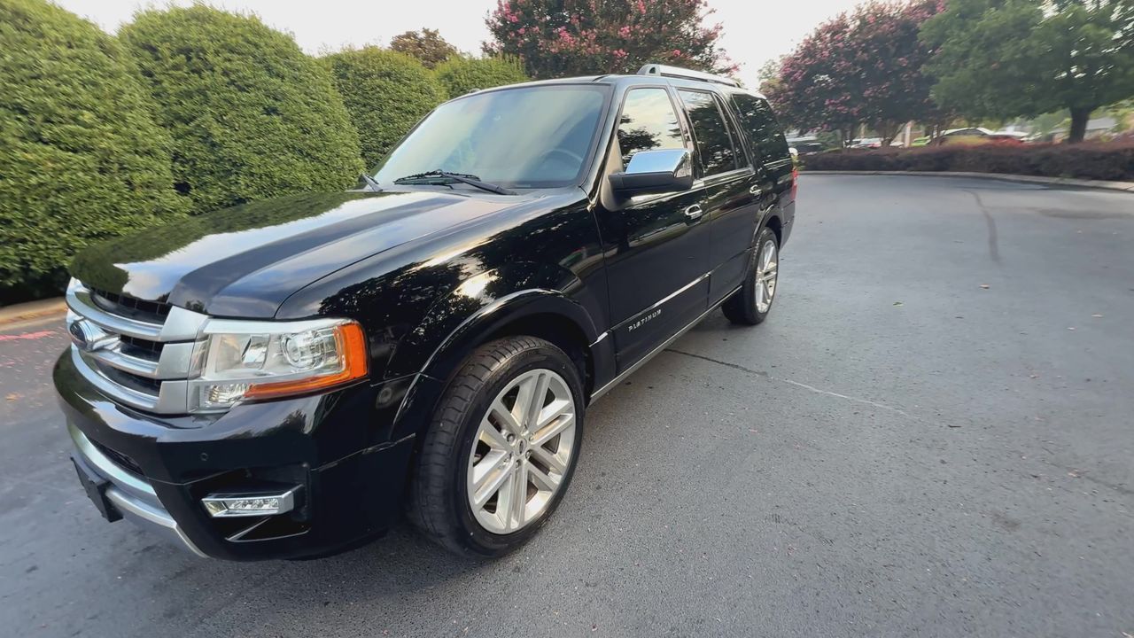 2017 Ford Expedition Platinum photo 4