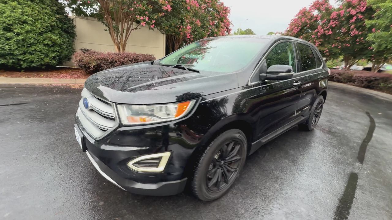 2016 Ford Edge SEL photo 2