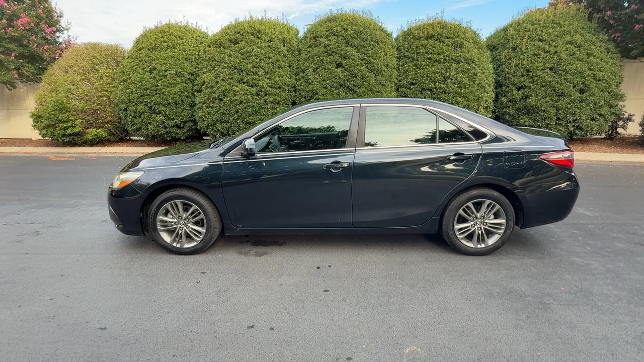 2017 Toyota Camry XLE XSE photo 4