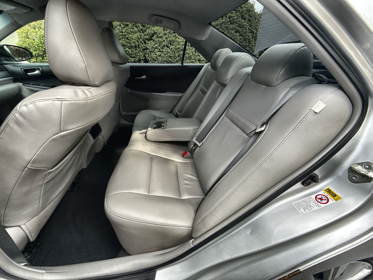 2013 Toyota Camry photo 19