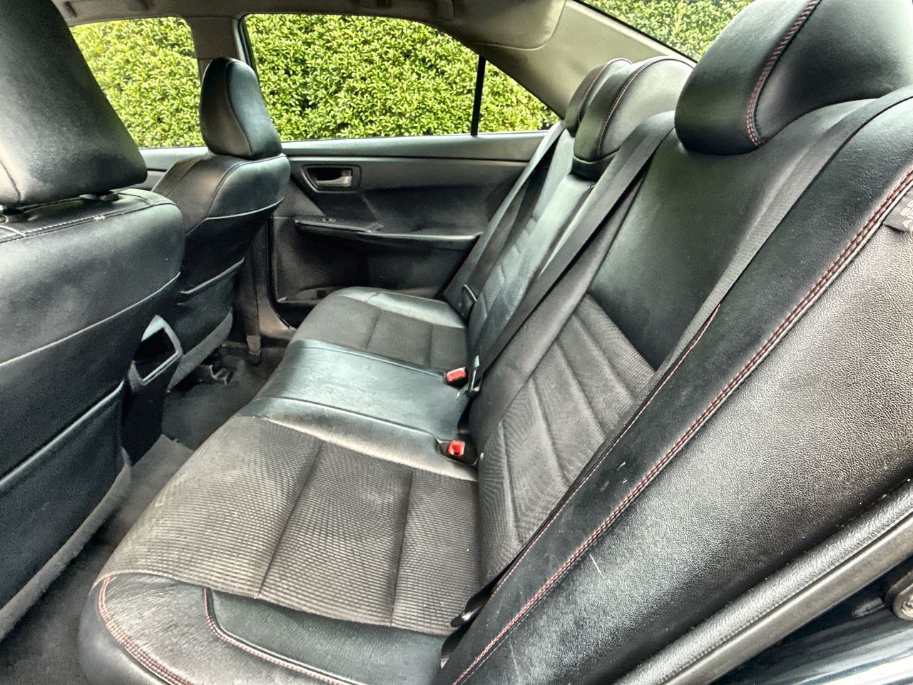 2017 Toyota Camry XLE XSE photo 19