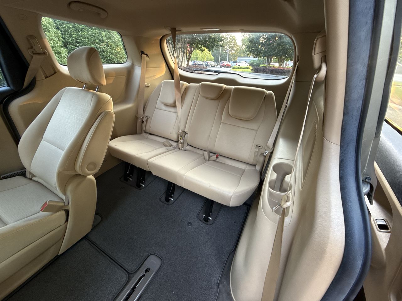 2015 Kia Sedona LX photo 20