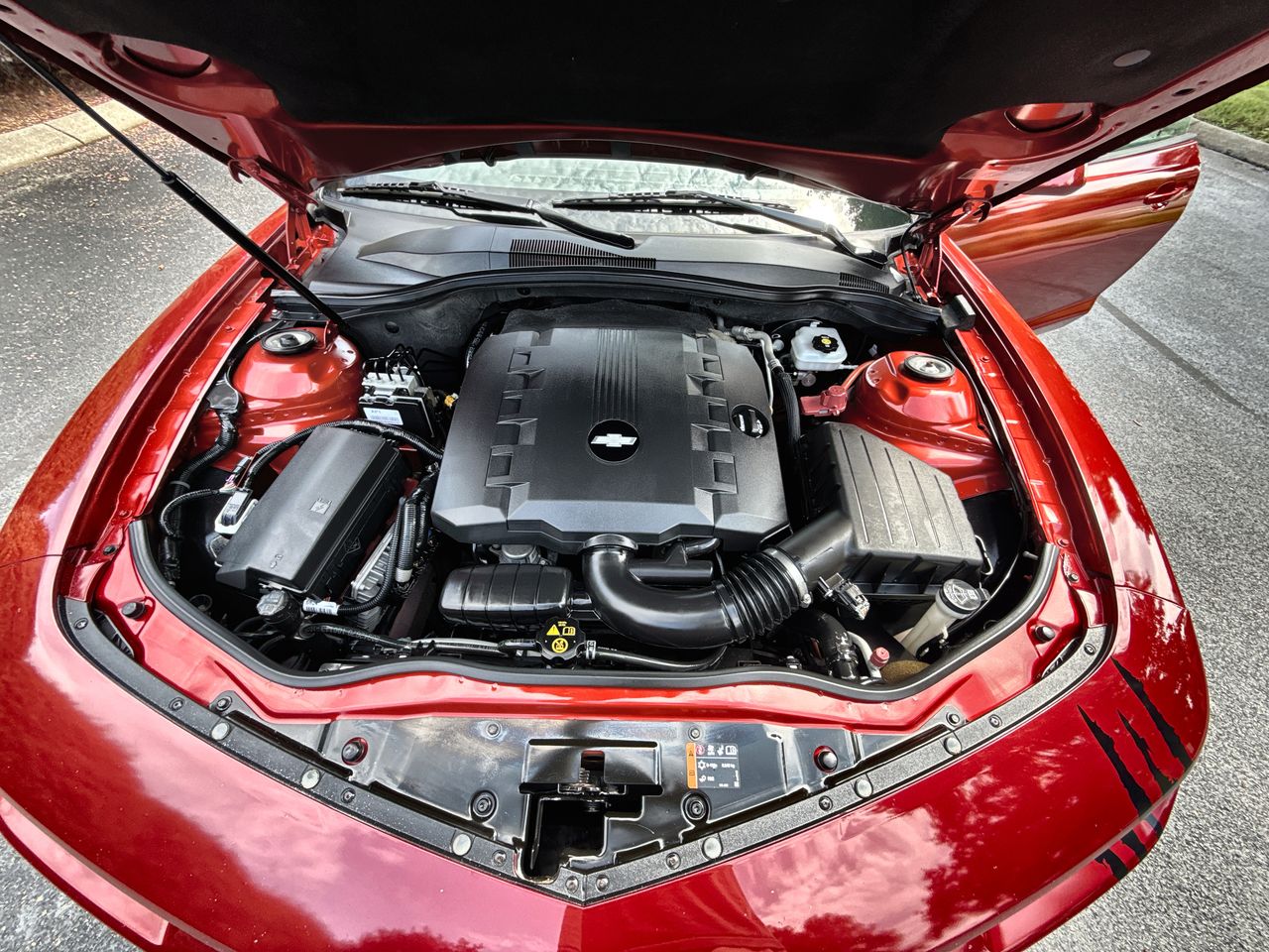 2014 Chevrolet Camaro 2LT photo 11