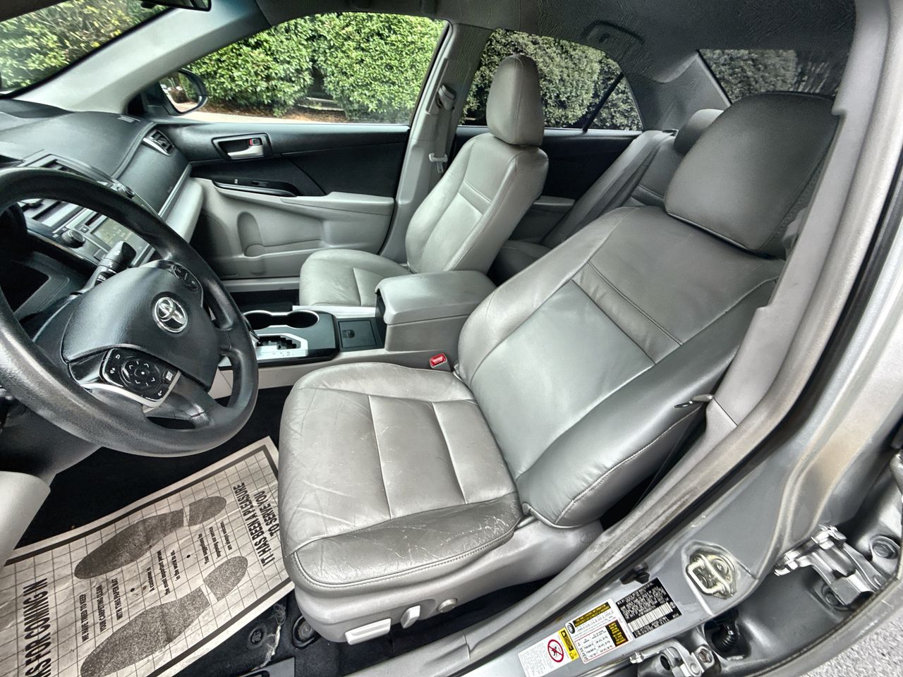 2013 Toyota Camry photo 14