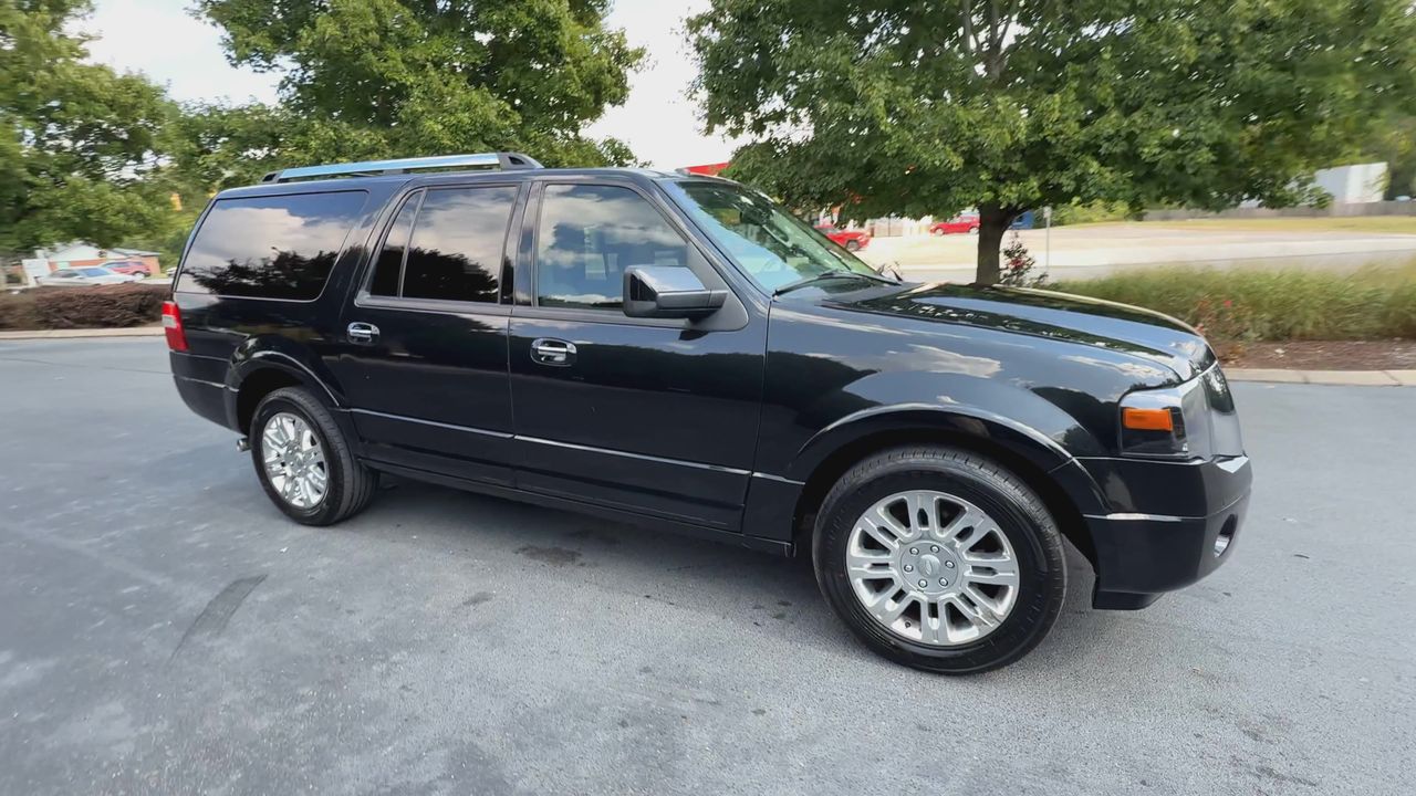 2013 Ford Expedition EL Limited photo 2