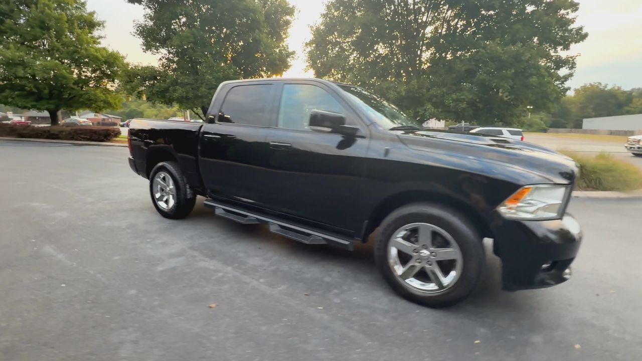 2012 Ram 1500 Sport photo 2
