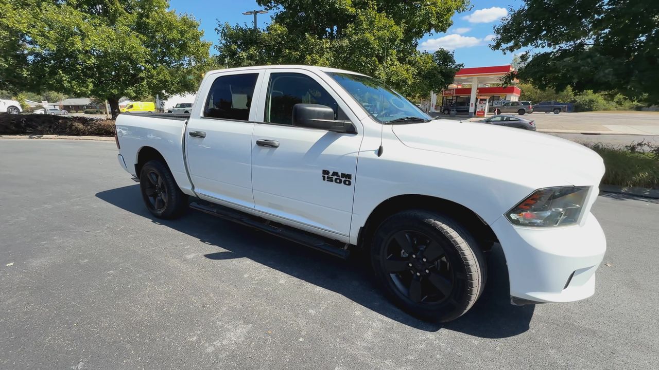 2018 Ram 1500 Express photo 2
