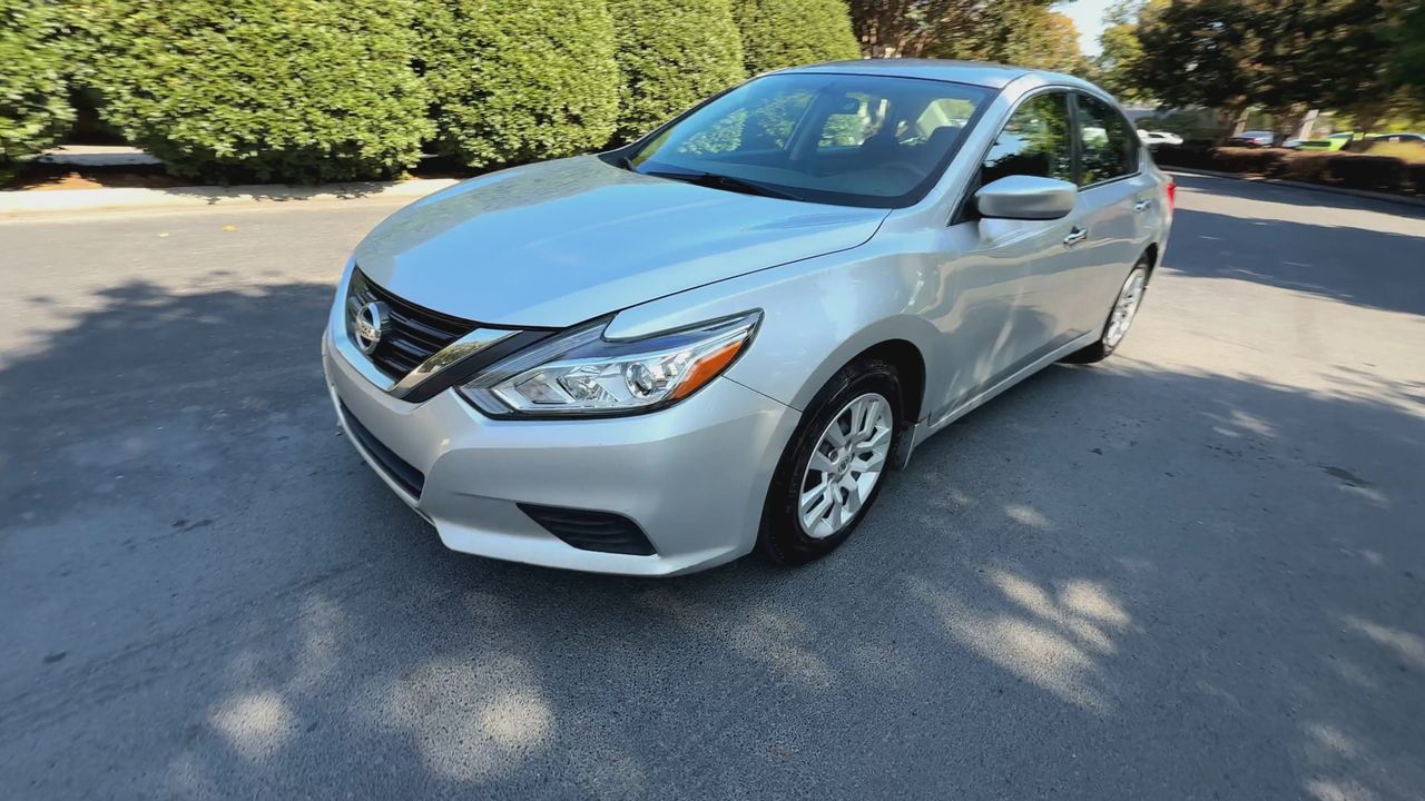2016 Nissan Altima 2.5 S photo 4