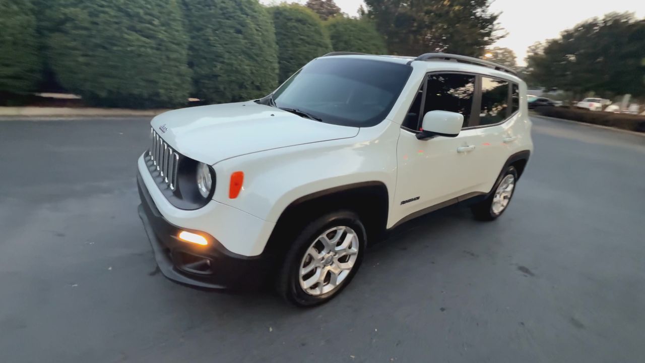 2018 Jeep Renegade Latitude North Edition photo 4