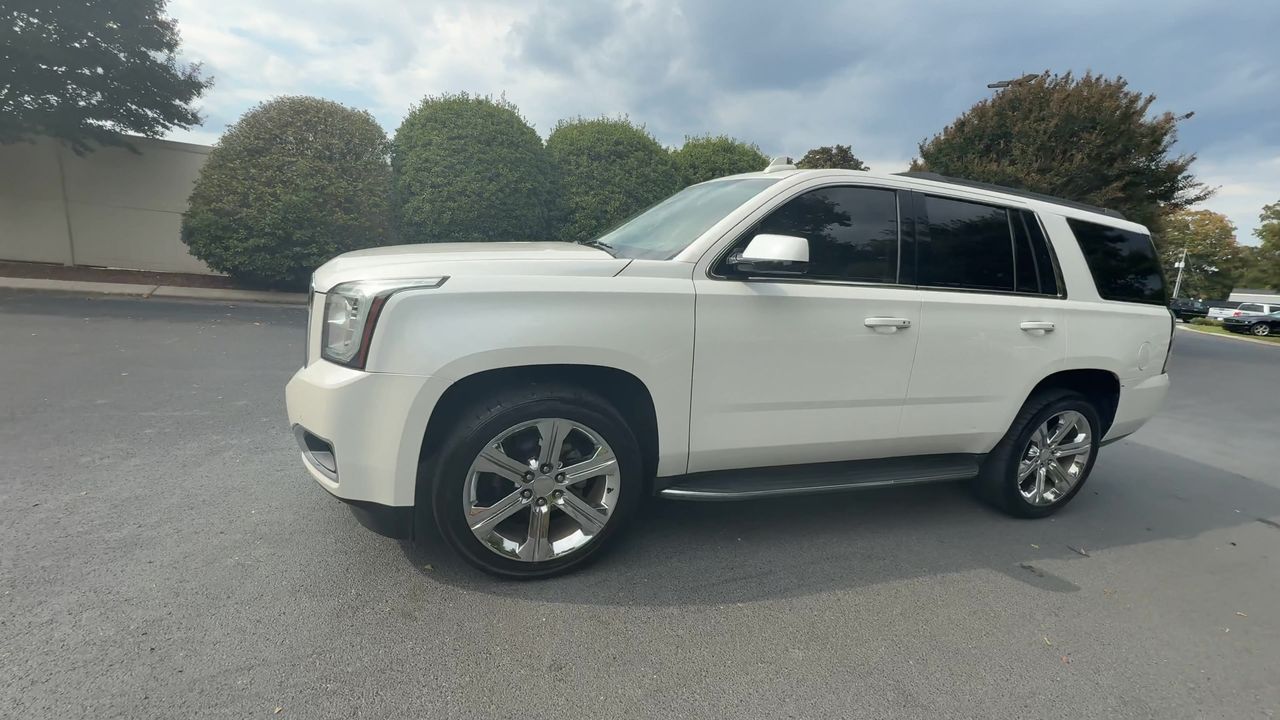 2017 Gmc Yukon SLT photo 4
