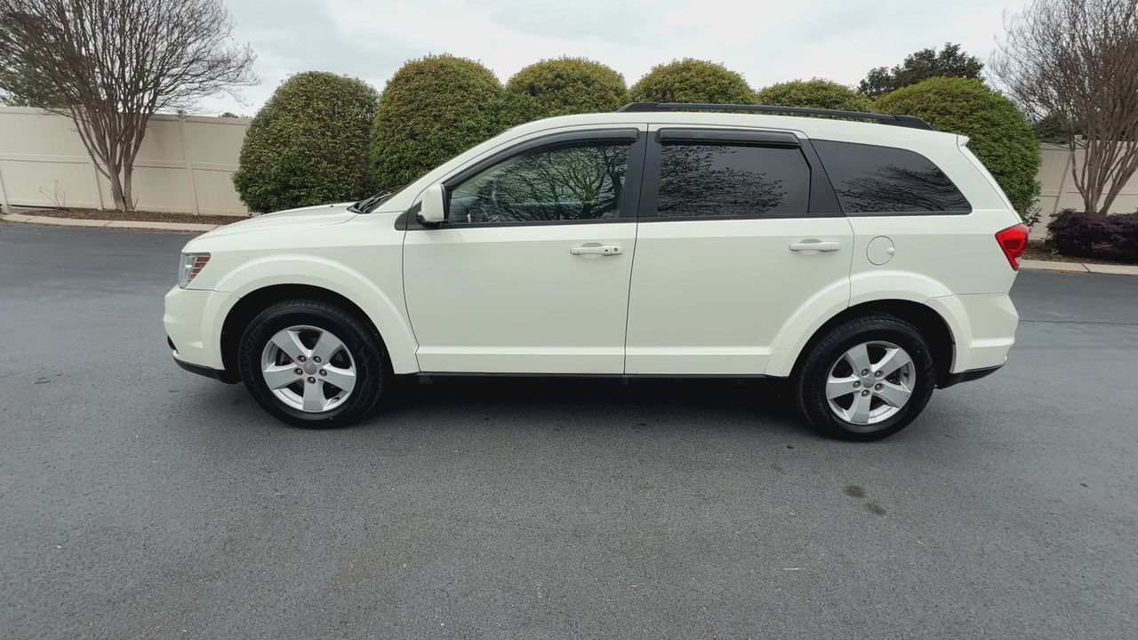 2012 Dodge Journey SXT photo 5