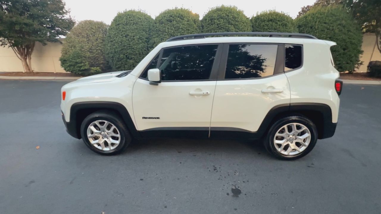 2018 Jeep Renegade Latitude North Edition photo 5