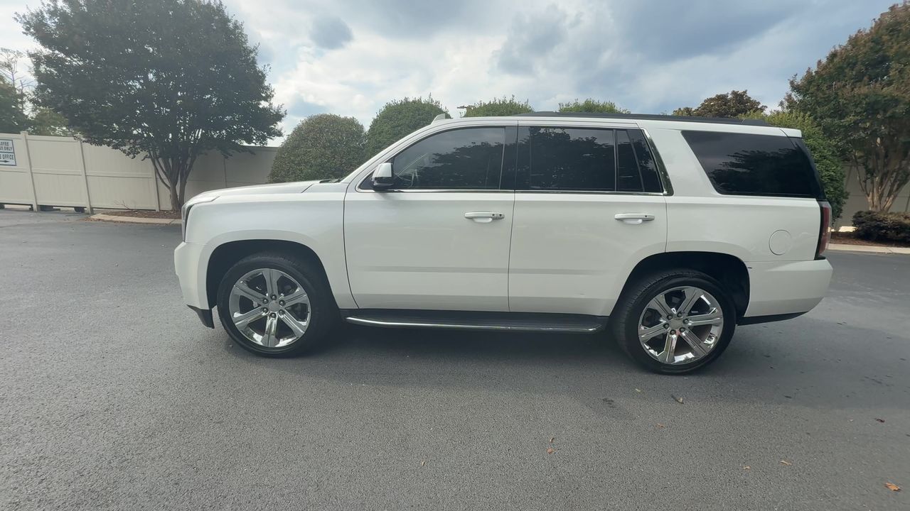 2017 Gmc Yukon SLT photo 5