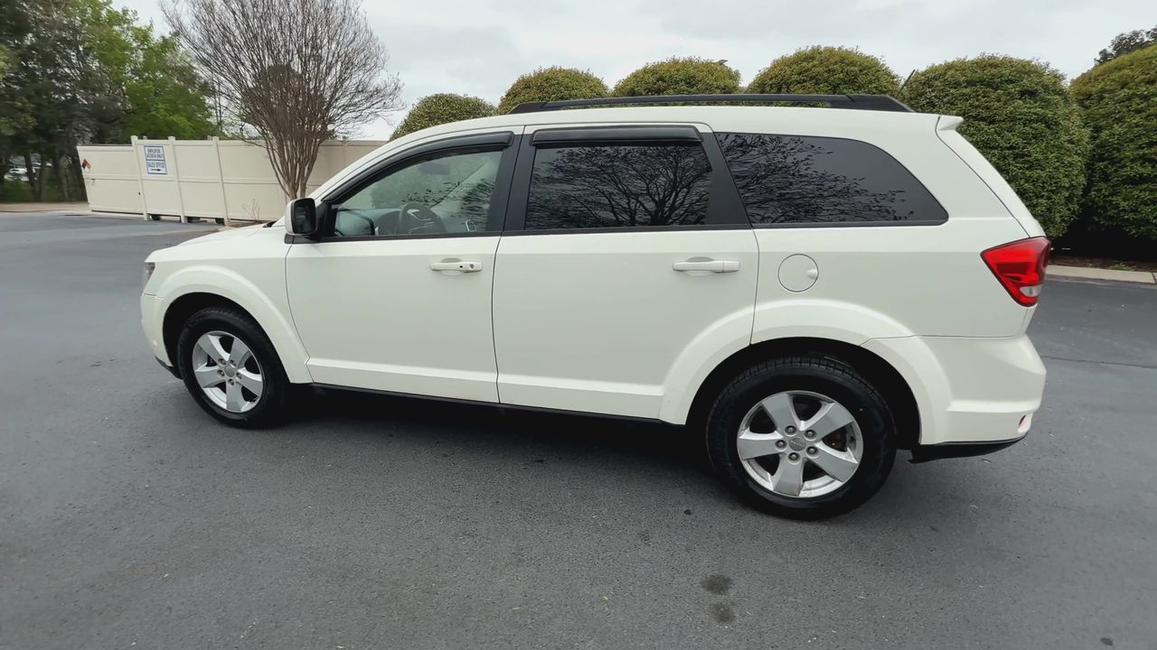 2012 Dodge Journey SXT photo 6