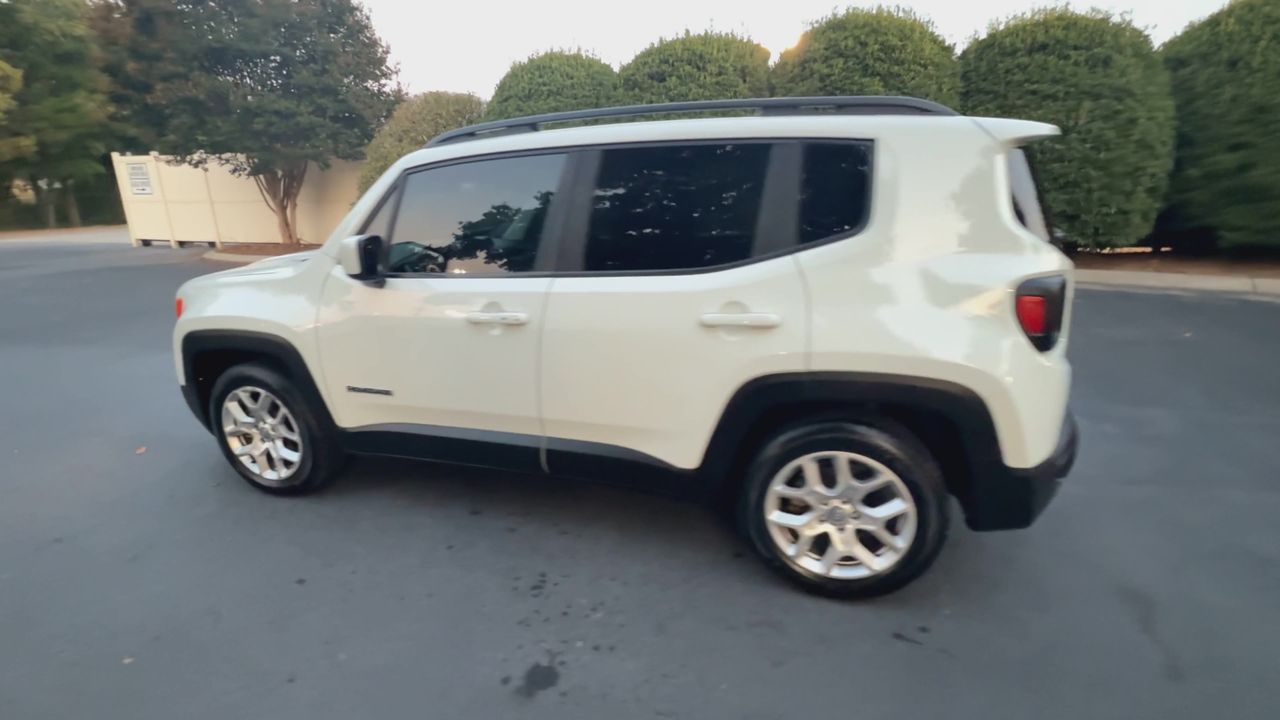 2018 Jeep Renegade Latitude North Edition photo 6
