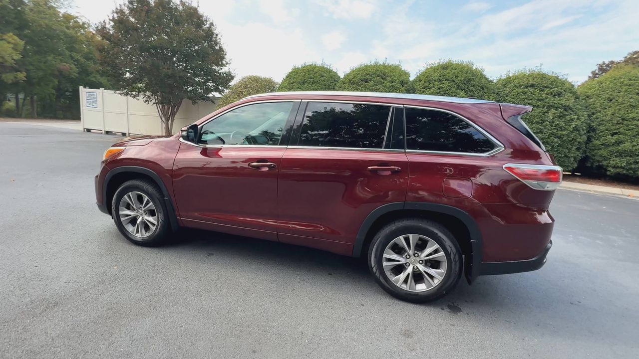 2014 Toyota Highlander Base Hybrid photo 3