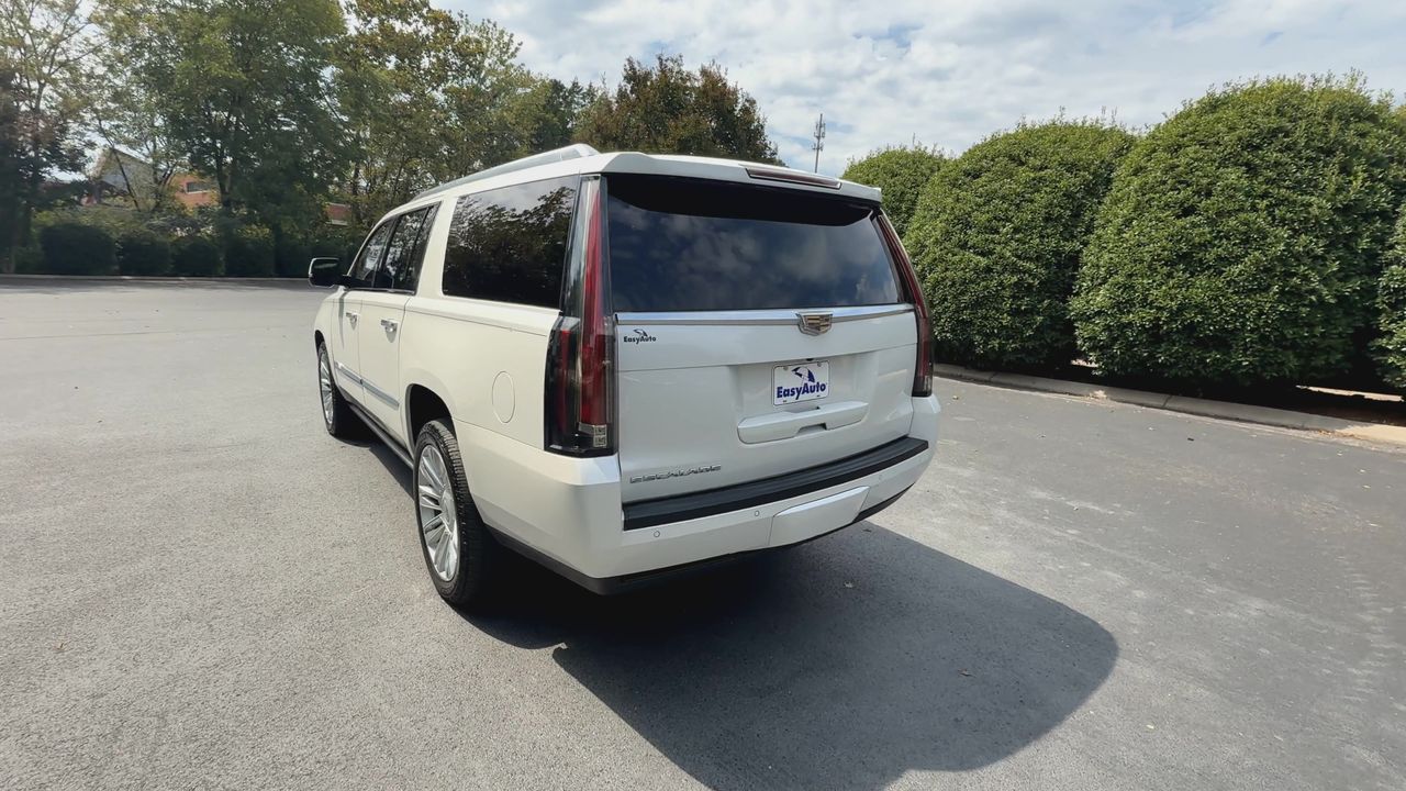 2016 Cadillac Escalade ESV Platinum photo 7