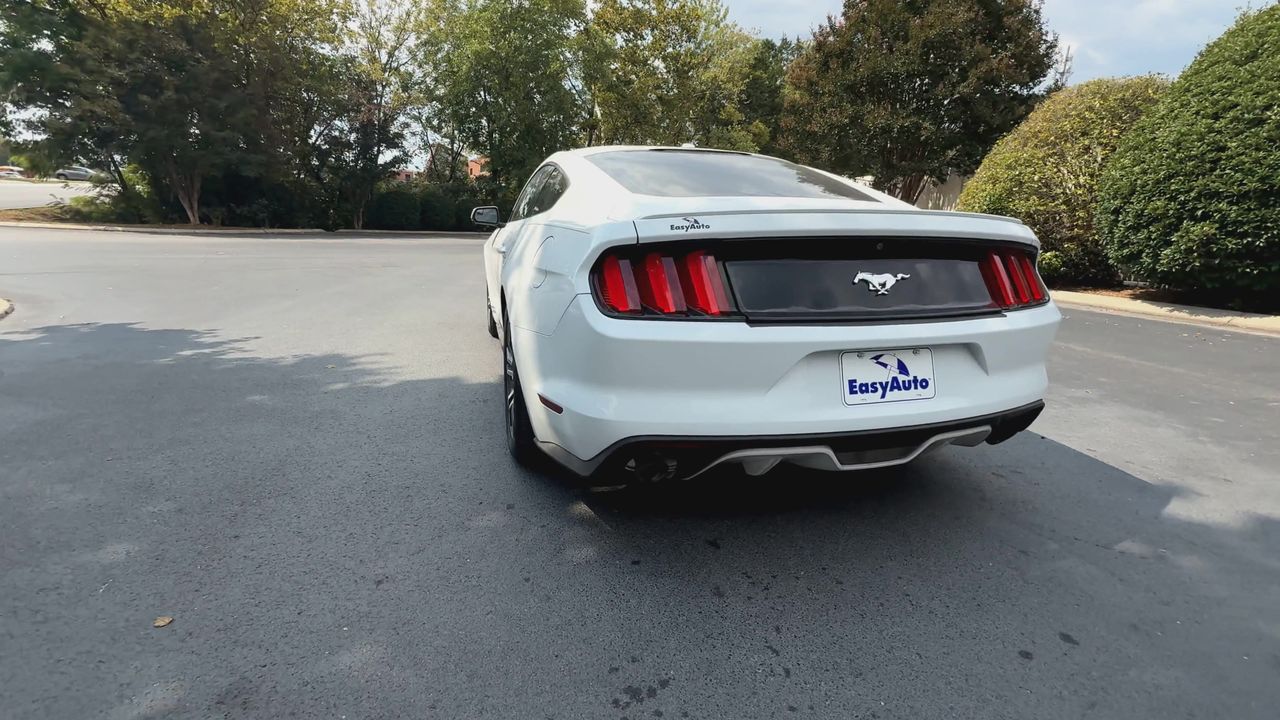 2016 Ford Mustang EcoBoost photo 7