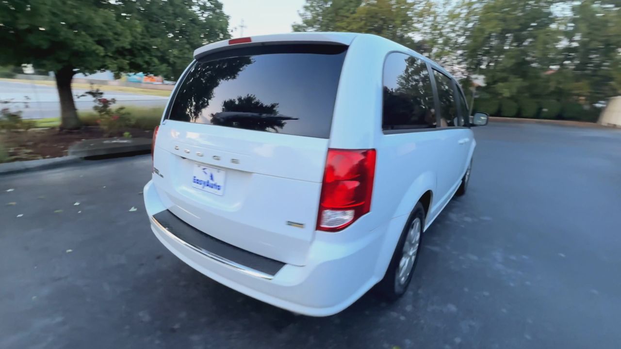 2018 Dodge Grand Caravan SE photo 8