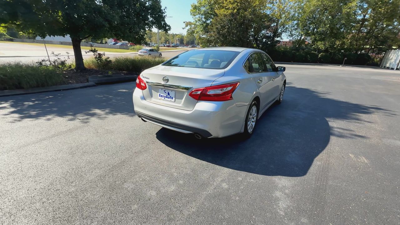 2016 Nissan Altima 2.5 S photo 8