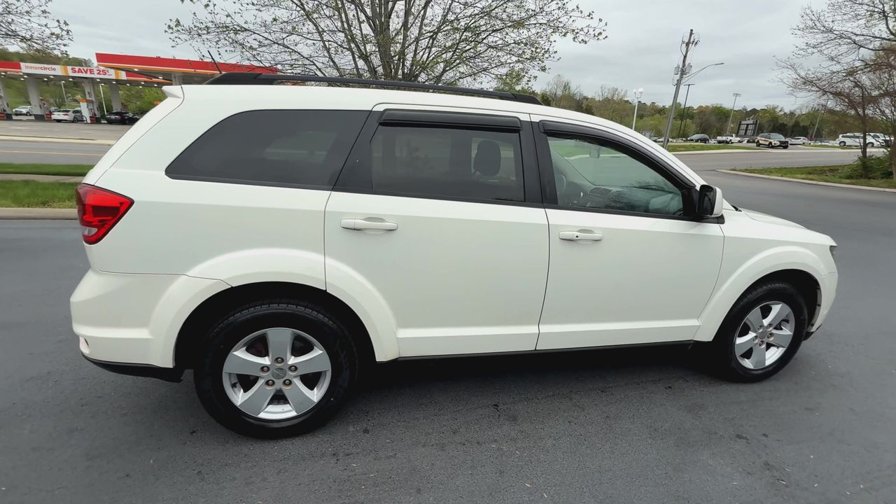 2012 Dodge Journey SXT photo 9