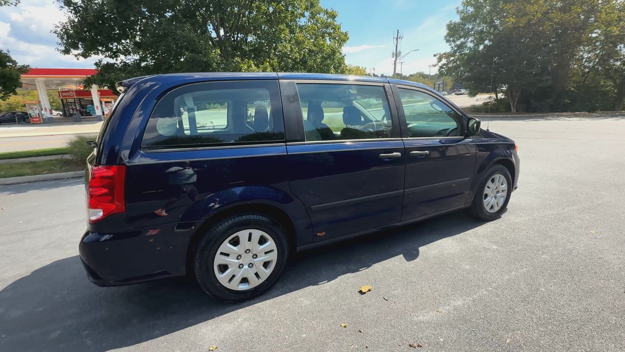 2016 Dodge Grand Caravan SE photo 9