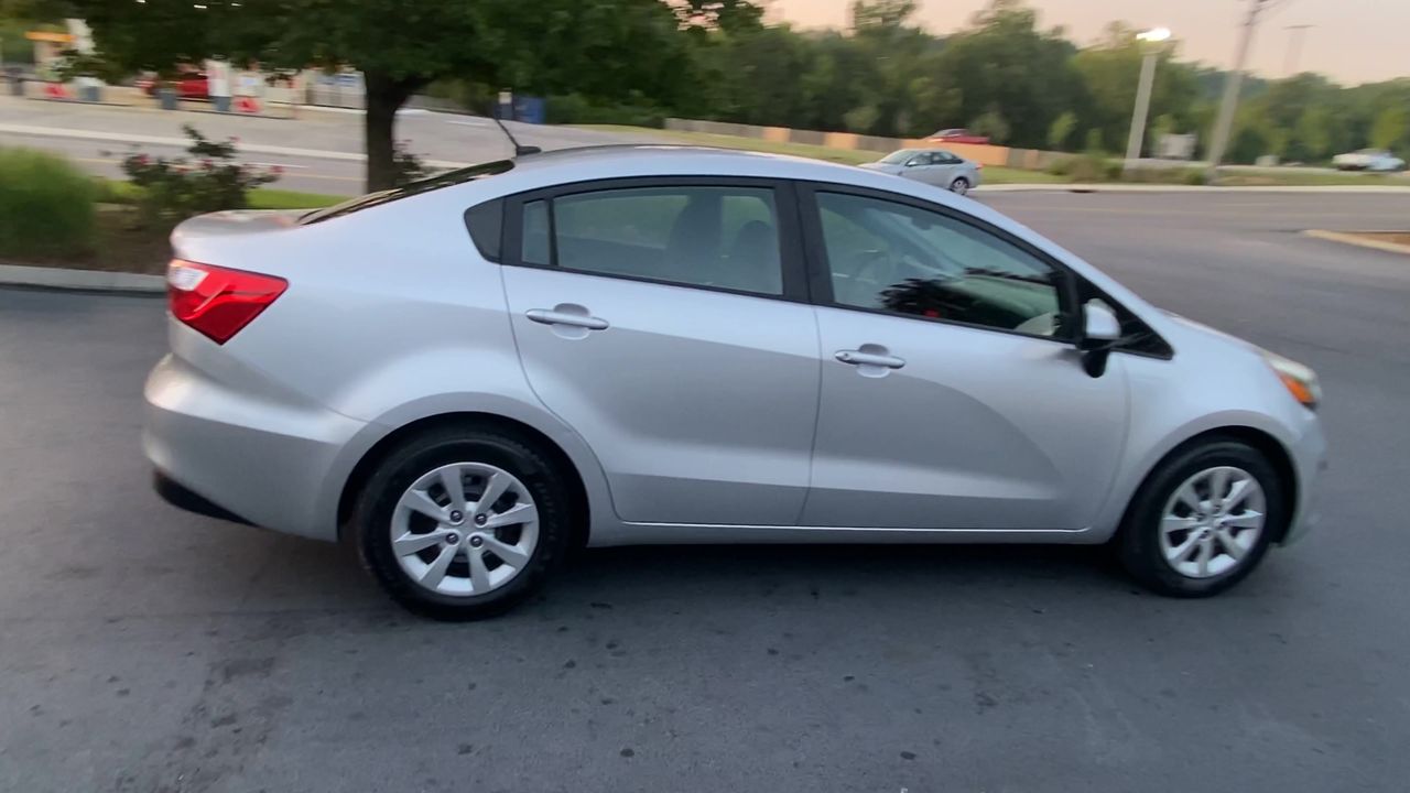 2016 Kia Rio LX photo 9