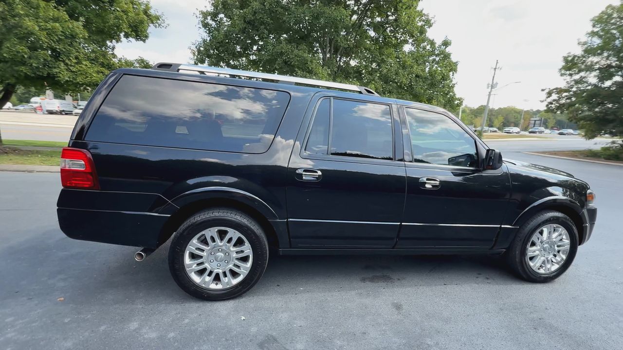2013 Ford Expedition EL Limited photo 9