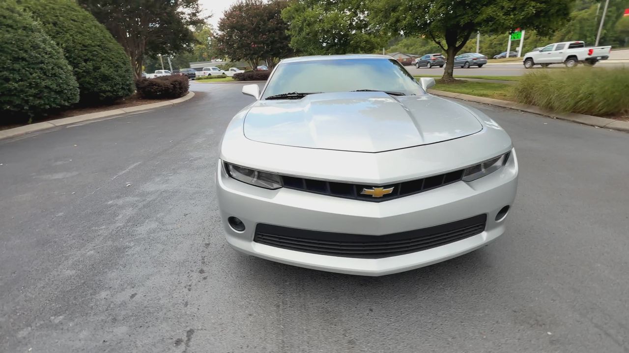 2015 Chevrolet Camaro 1LT photo 3
