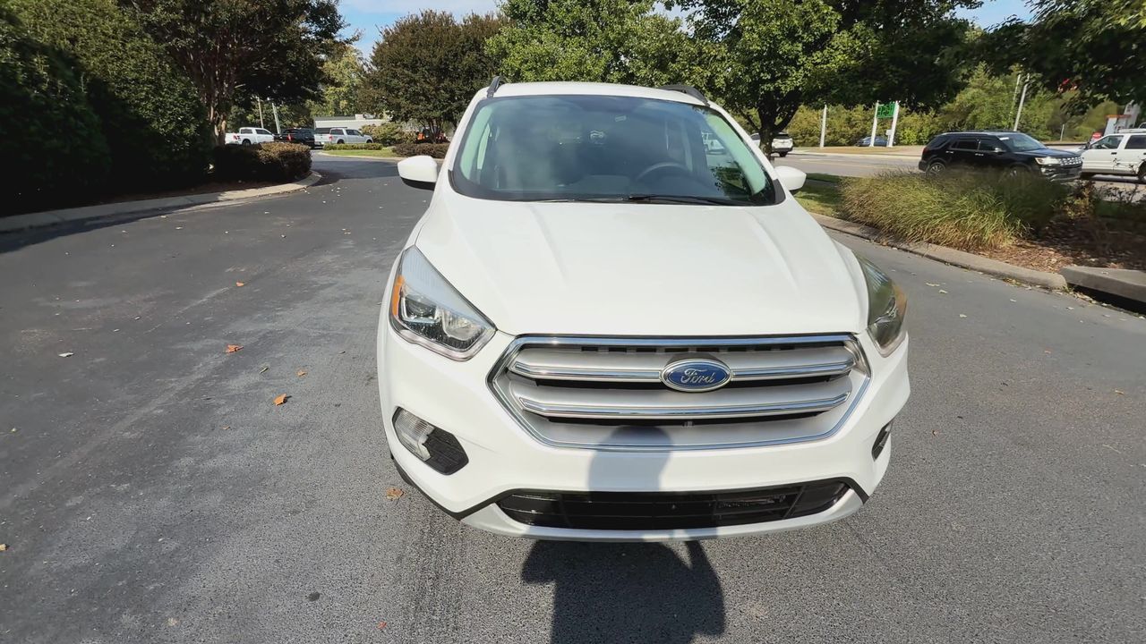 2017 Ford Escape SE photo 3
