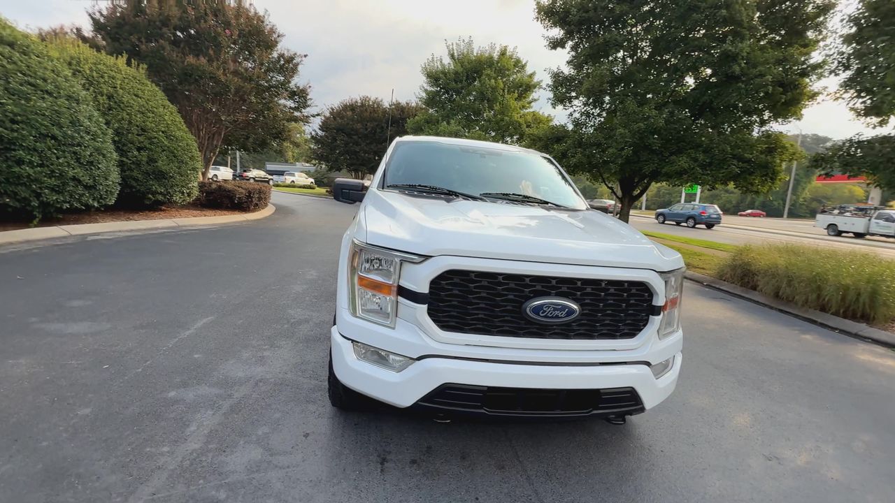 2022 Ford F-150 XL photo 3