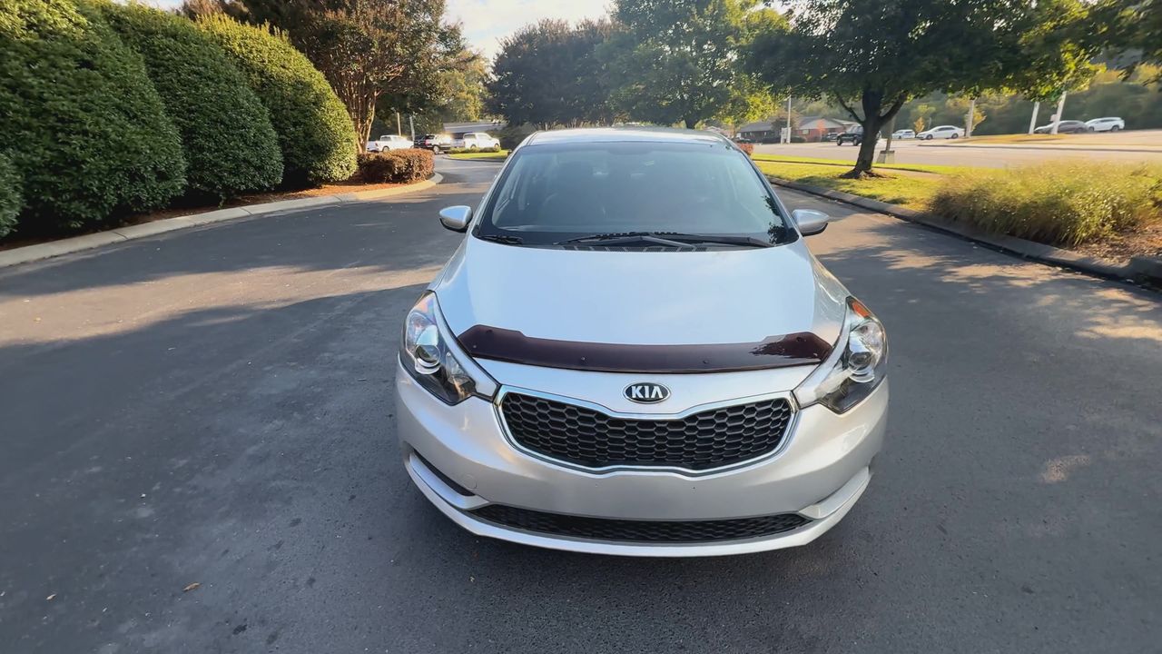 2016 Kia Forte LX photo 3